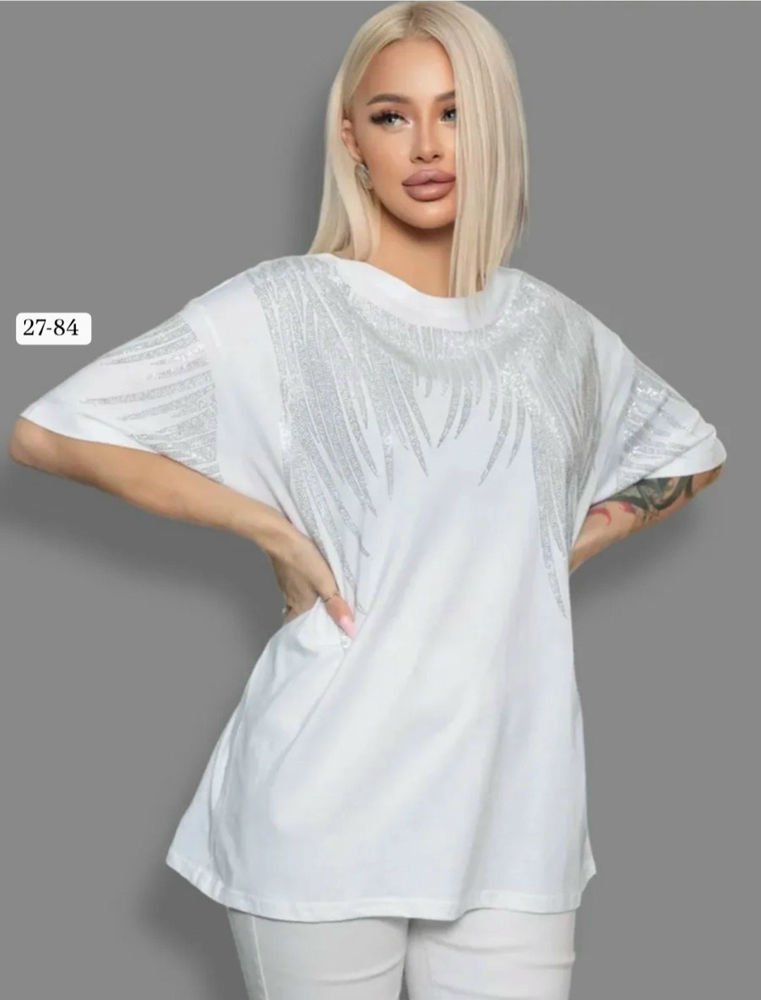 футболка базовая со стразами оверсайз,футболка со стразами женская,футболка женская оверсайз со стразами,женские модные повседневные футболки,футболки большие размеры со стразами