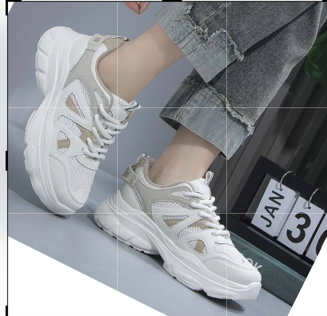 женские кроссовки,стильные женские кроссовки,женские кроссовки платформа,женские массивные кроссовки,кроссовки для женщин