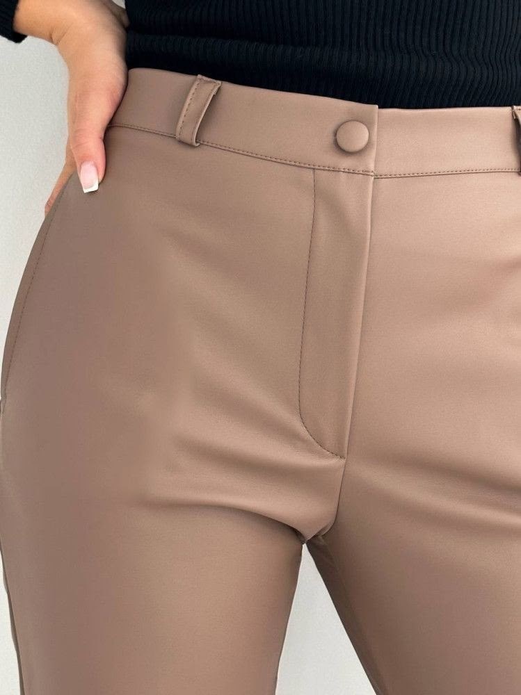 кожаные брюки женские,брюки женские из экокожи матовые,брюки эко кожа,брюки кожаные,брюки из матовой экокожи