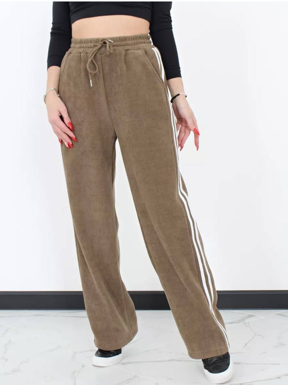 брюки вельветовые палаццо с лампасами hoanglam_shop,брюки спортивные,брюки спортивные вельветовые палаццо с лампасами,брюки спортивные женские,брюки спортивные вельветовые палаццо с лампасами anhthu b