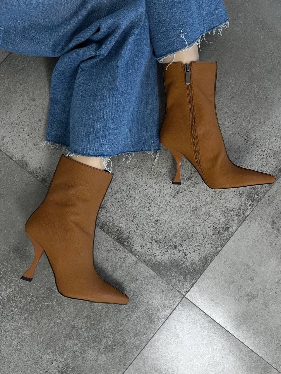 джинсовые ботинки на каблуке,ботильоны джинсовые,джинсовые сапоги,ботинки джинсовые,джинсовая