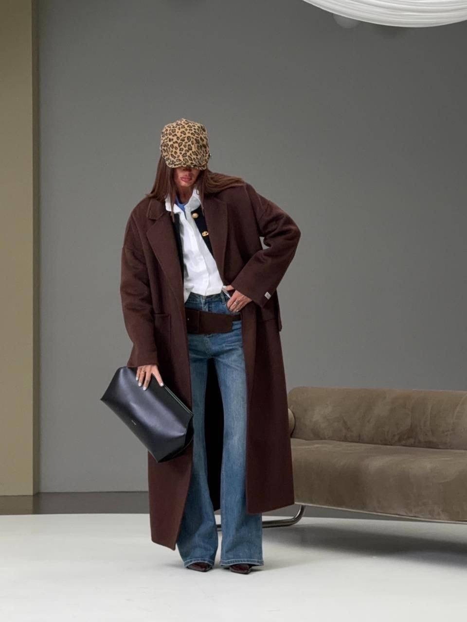 стильное пальто,коричневое пальто,шерстяное пальто,мода стиль