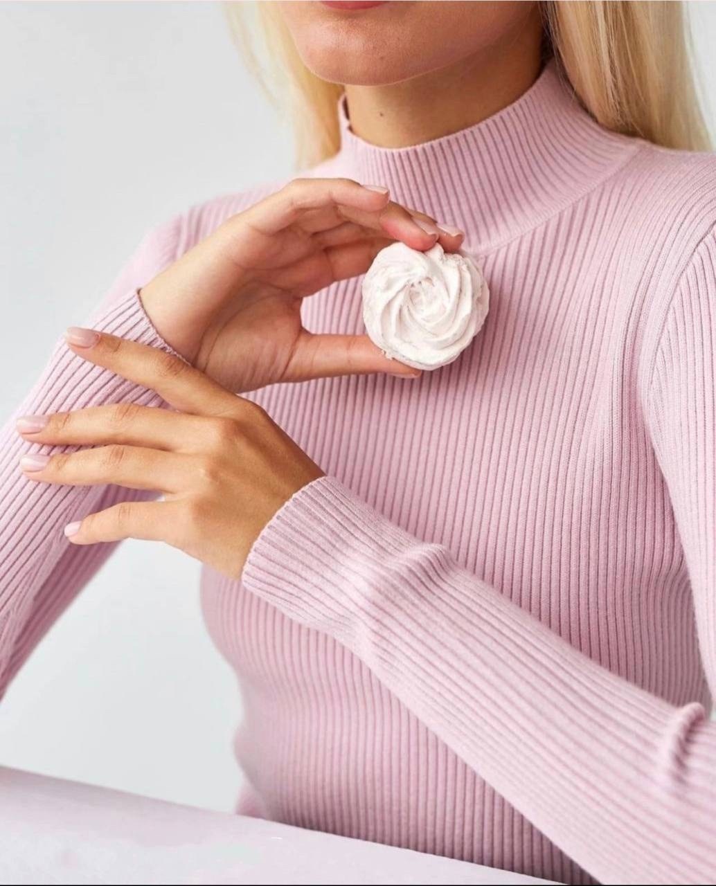 женская водолазка,водолазка базовая облегающая,водолазка базовая облегающая цвет белый,кофта лапша,водолазка