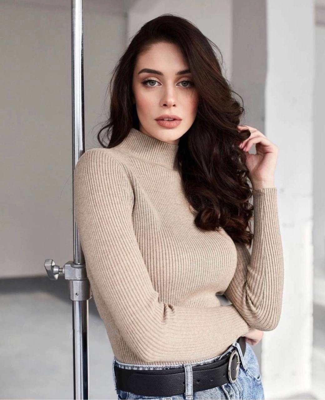 женская водолазка,водолазка базовая облегающая,водолазка базовая облегающая цвет белый,кофта лапша,водолазка