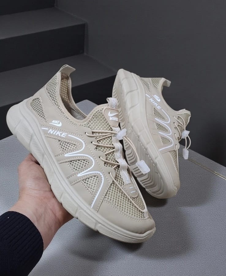 кроссовки,повседневные кроссовки,женские кроссовки,спортивная ,кроссовки модные