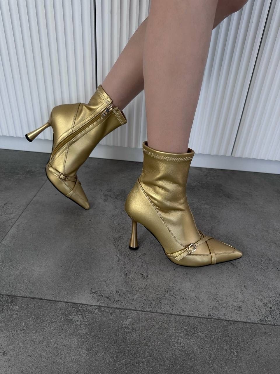 джинсовые ботинки на каблуке,ботильоны джинсовые,джинсовые сапоги,ботинки джинсовые,джинсовая