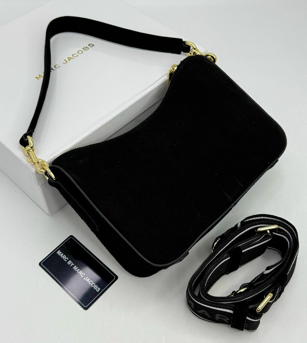 сумка marc jacobs 25-16 см натуральная замша,сумка женская marc jacobs,женская сумка marc jacobs из натуральной замши,сумка marc jacobs из замши,сумка-хобо через плечо marc jacobs