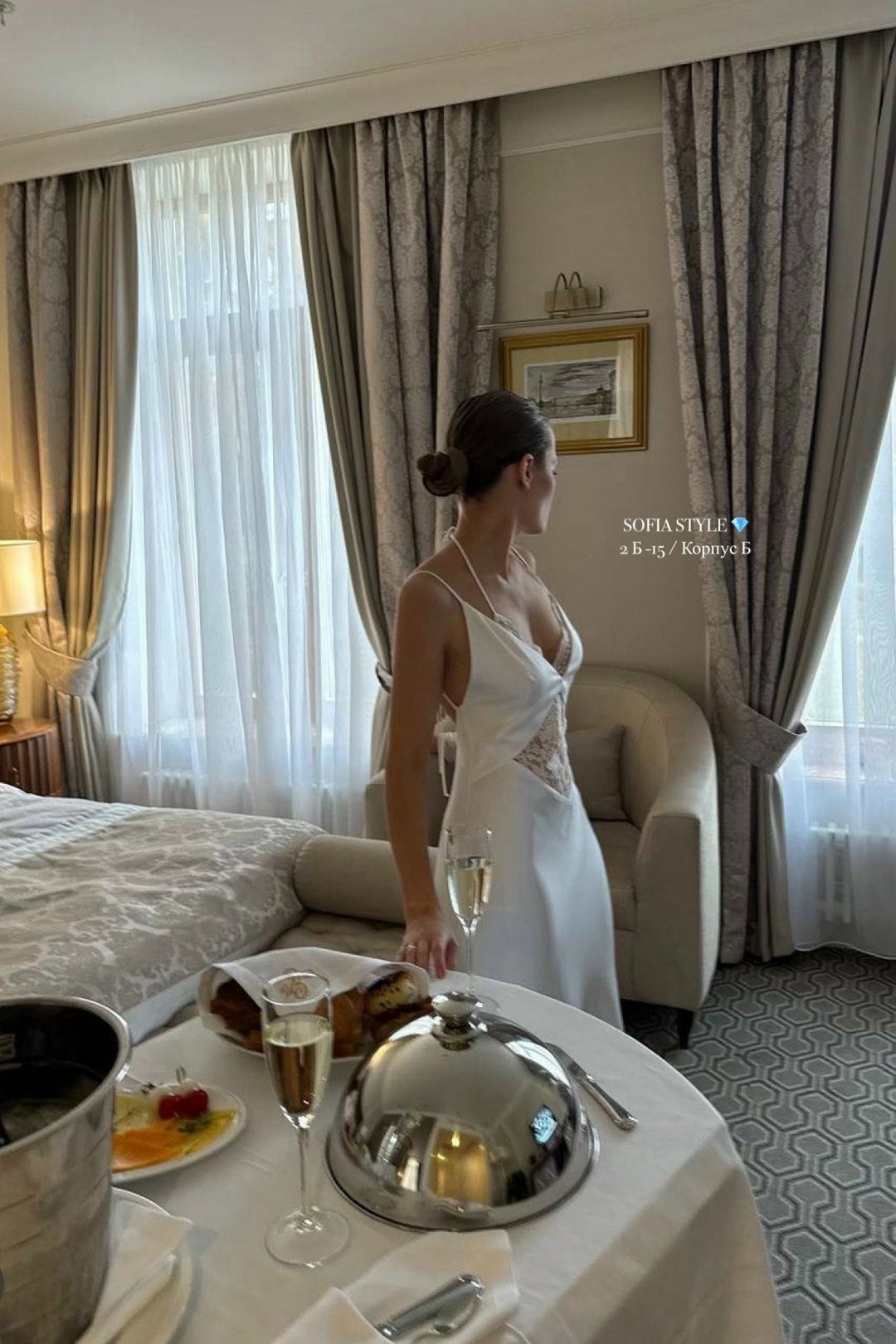 атласное платье,стильное платье,платье мода,шелковое платье,платье комбинации