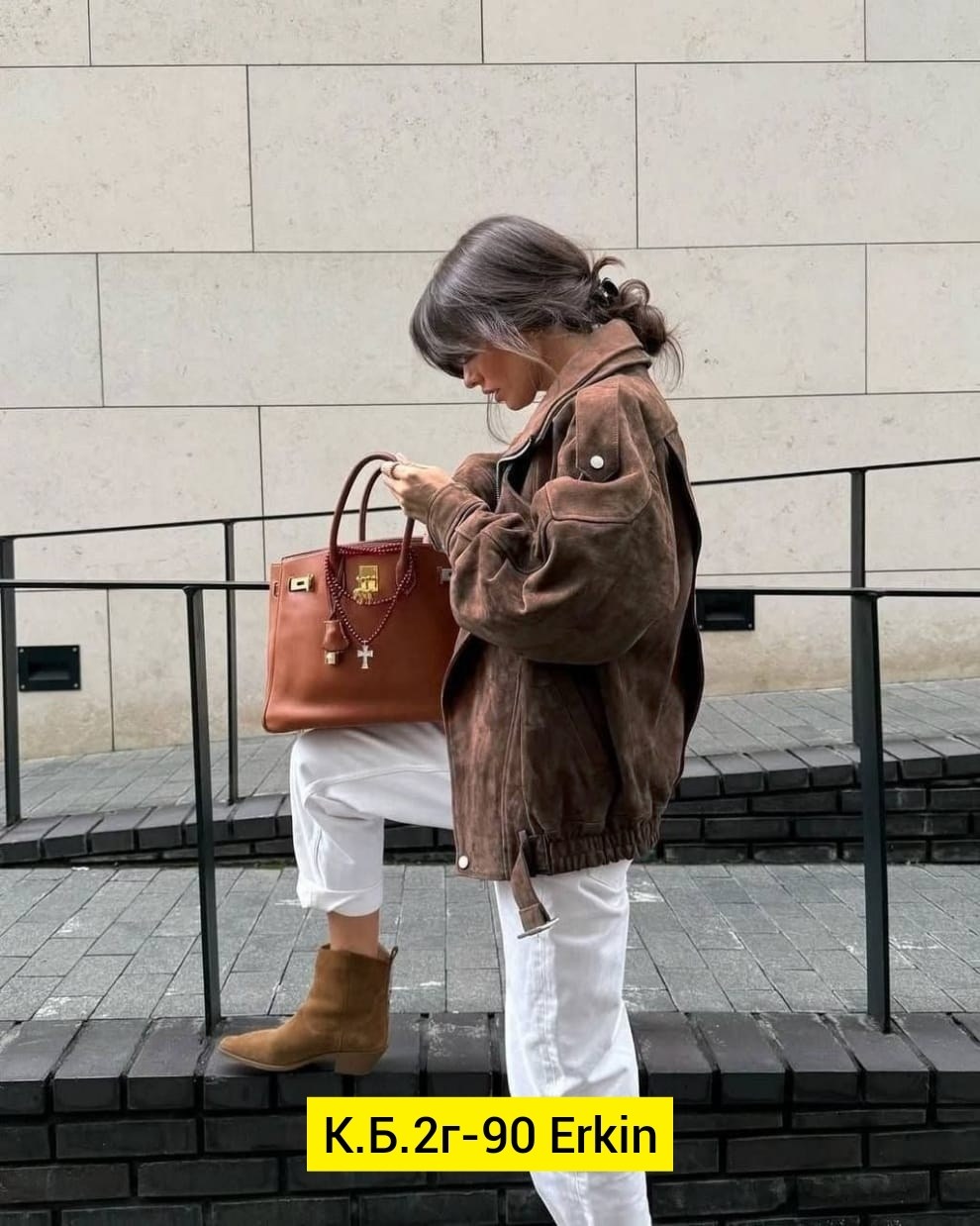 куртка замшевая,куртка женская замшевая,куртка женская замшевая короткая с воротником-поло,куртка из натуральной замши,замшевая куртка косуха