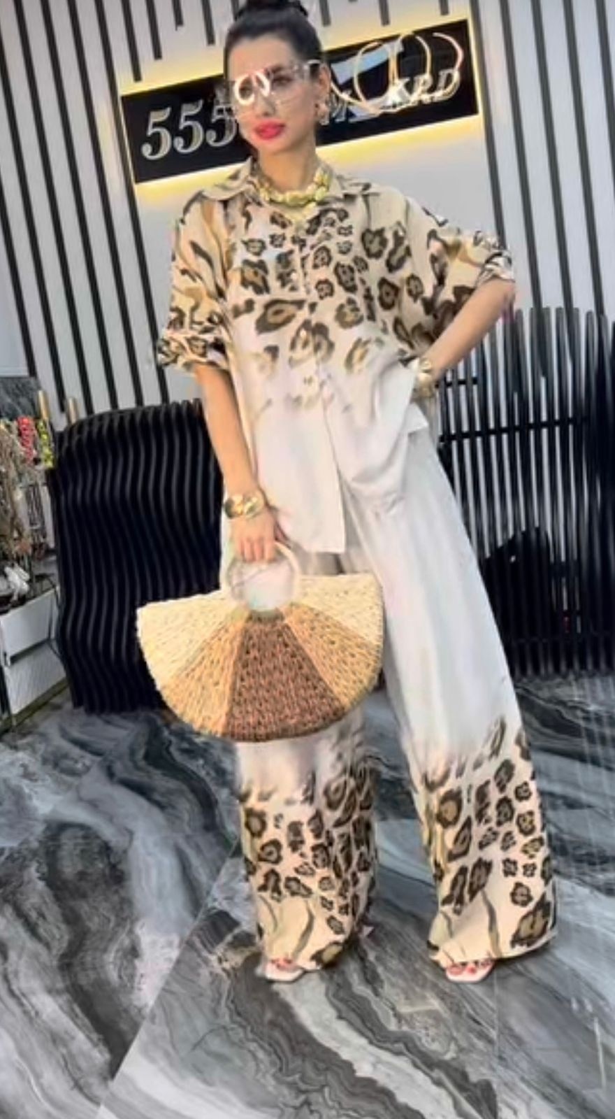 атласный костюм,модная одежда,женские костюмы,женские наряды