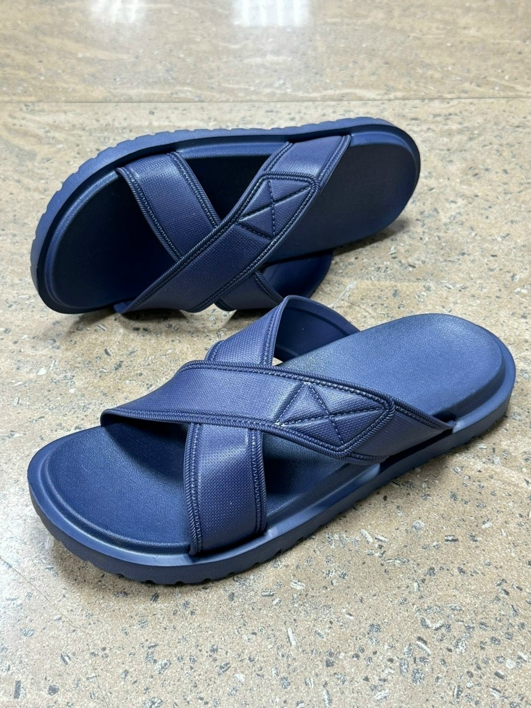 nike benassi duo ultra slide,nike wmns benassi duo ultra slide,женские шлепанцы,сандалии nike женские,шлепанцы белые