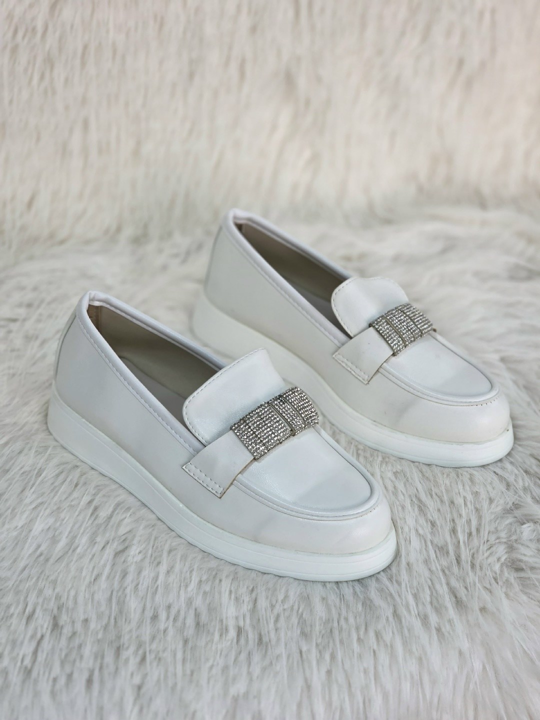 ,лоферы женские,модные лоферы,лоферы массимо дутти,лоферы женские черные