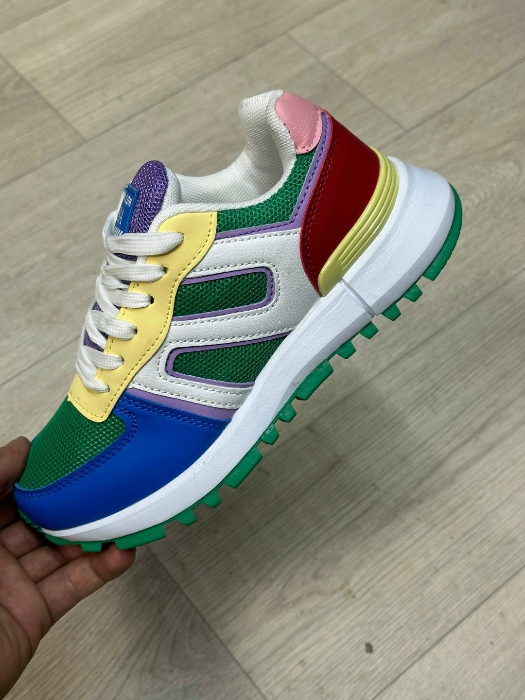 женские кроссовки,кроссовки яркие,,кроссовка,кроссовки женские цветные