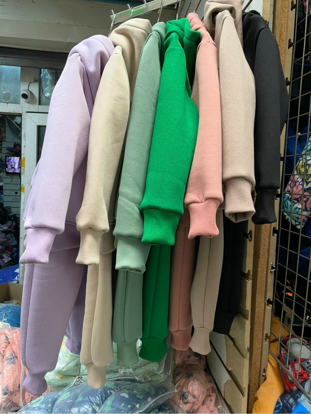 спортивные костюмы на флисе,костюм на флисе,костюм с начесом,флисовые костюмы,костюм теплый на флисе