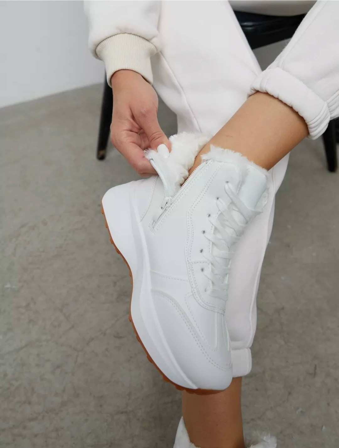 кроссовки женские зимние,кроссовки зимнее,кроссовки зимние с мехам,кроссовки на высокой подошве зимние fashion24,женские зимние кроссовки с мехом