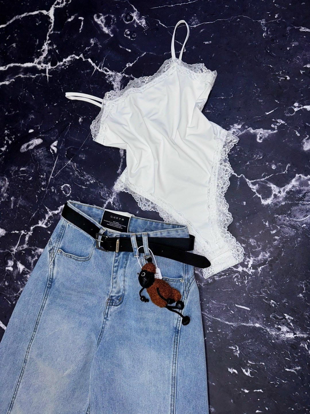 женские джинсы,широкие джинсы,джинсы стильные,джинсы брюки,клеш джинсы женские