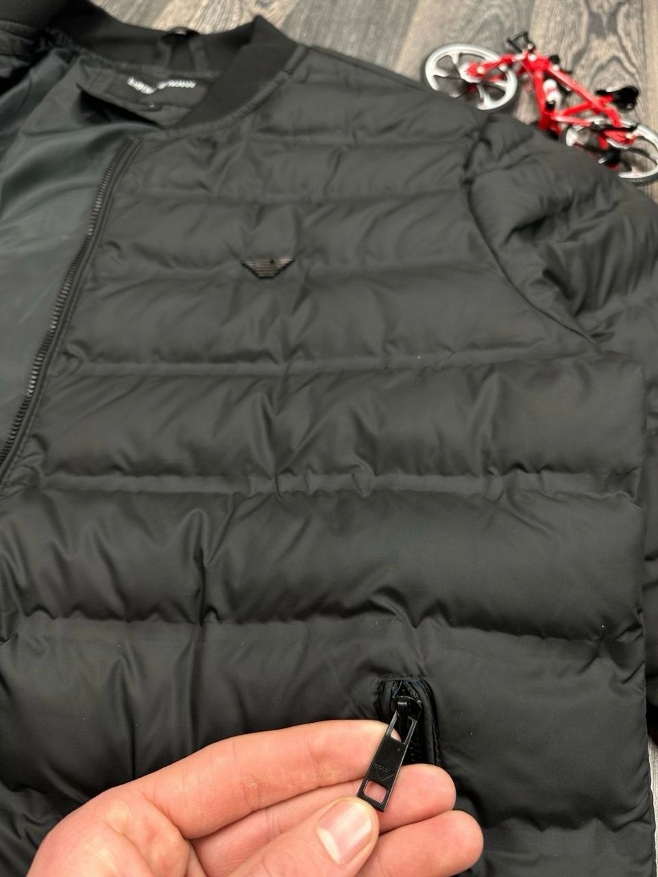 куртка бомбер,куртка armani,демисезонная куртка,куртка мужская демисезонная,мужская куртка бомбер