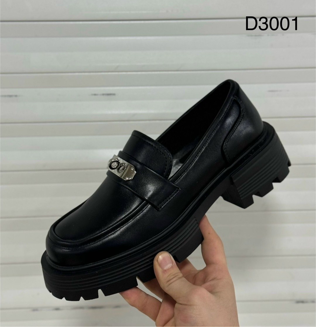 ,женские лоферы, женская,модные лоферы,лоферы renzoni