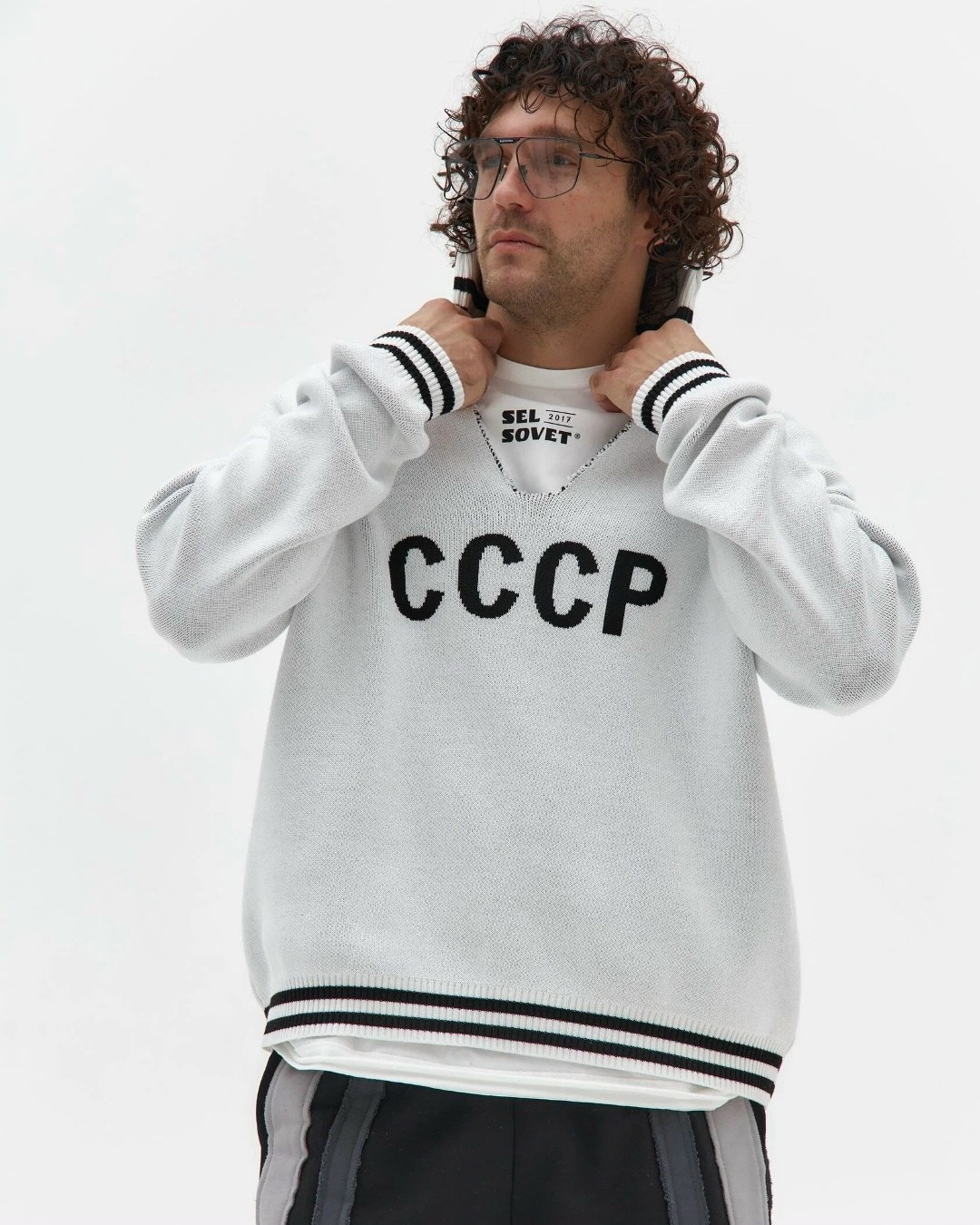 свитер оверсайз sel sovet удлиненная с надписью ссср,свитер ссср мужской,свитер челябинского бренда,свитер "ссср",свитер-легенда ссср