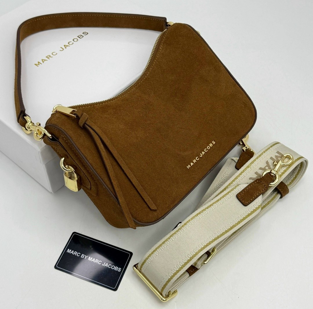 сумка marc jacobs 25-16 см натуральная замша,сумка женская marc jacobs,женская сумка marc jacobs из натуральной замши,сумка marc jacobs из замши,сумка-хобо через плечо marc jacobs