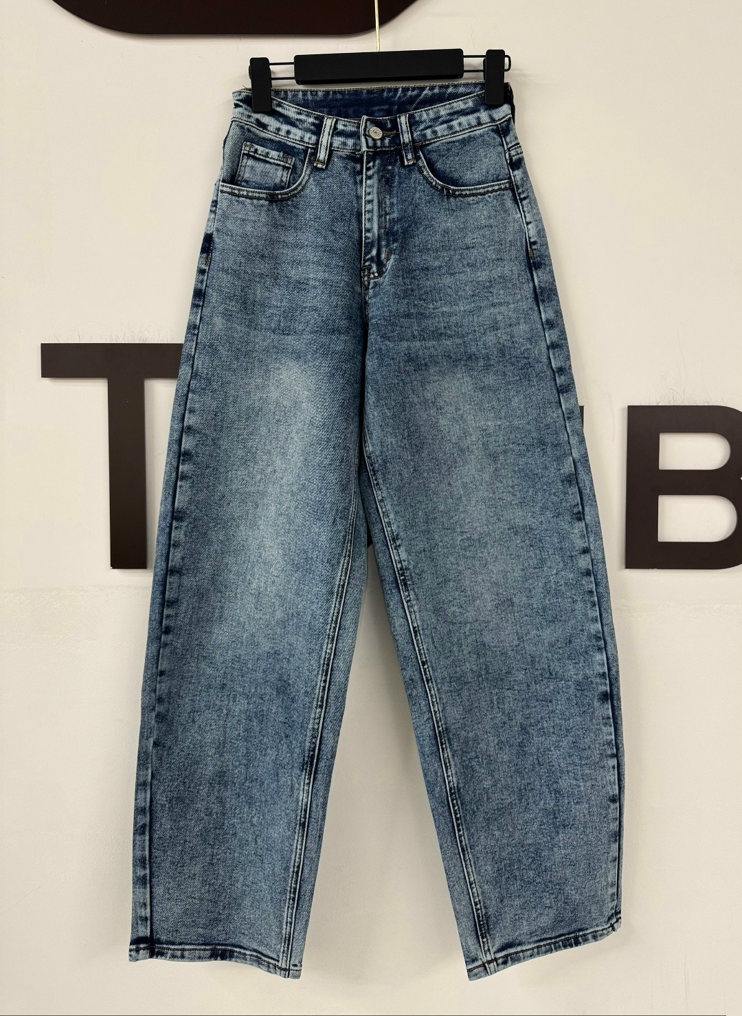 женские джинсы,стильные джинсы,джинсы,широкие джинсы,джинсы прямые