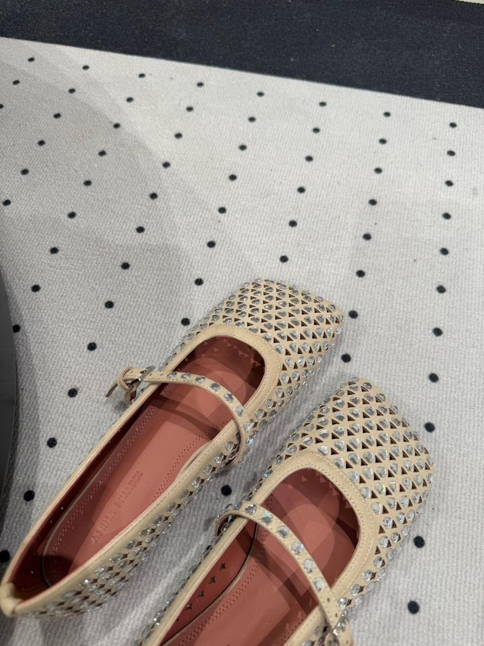 ,балетки на плоской подошве,туфли женские,балетки,балетки со стразами бренд