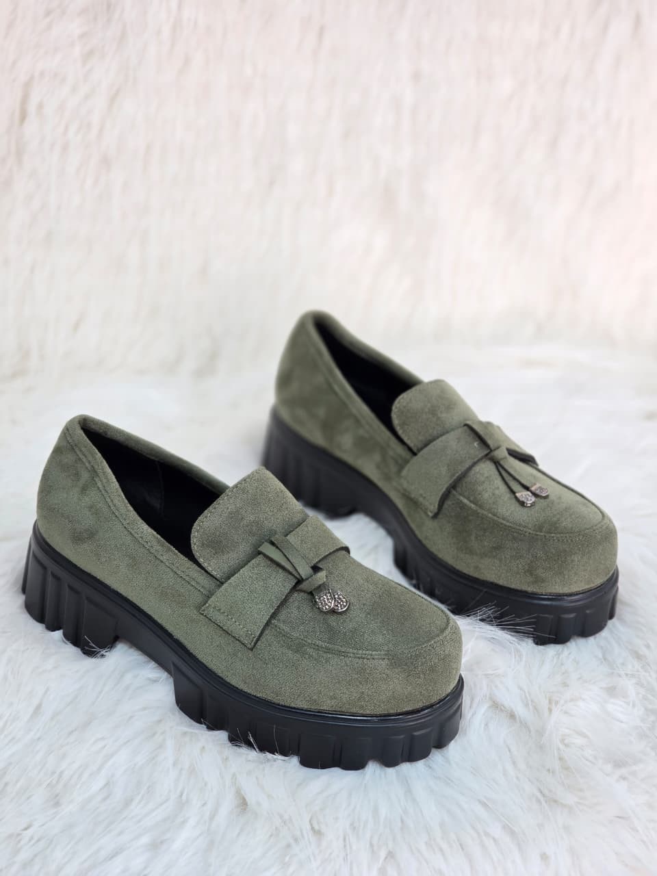 ,лоферы женские,лоферы женские бежевые,бежевые лоферы,модные лоферы