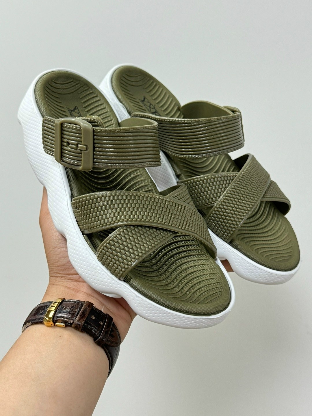 сандалии,женские сандалии,женские сандали,сандали,