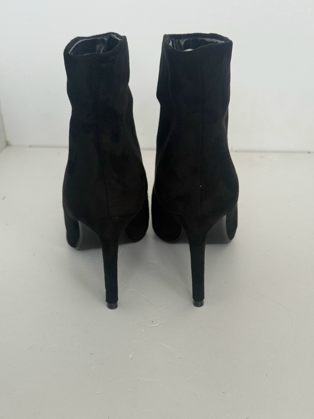 женские ботильоны,,ботильоны калипсо,ботильоны замшевые,черные ботильоны