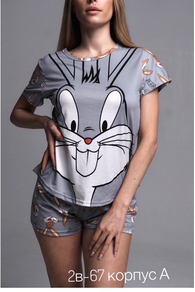 женская пижама с шортами,женская пижама,пижама с багз банни женская,пижама с шортами,стильная пижама