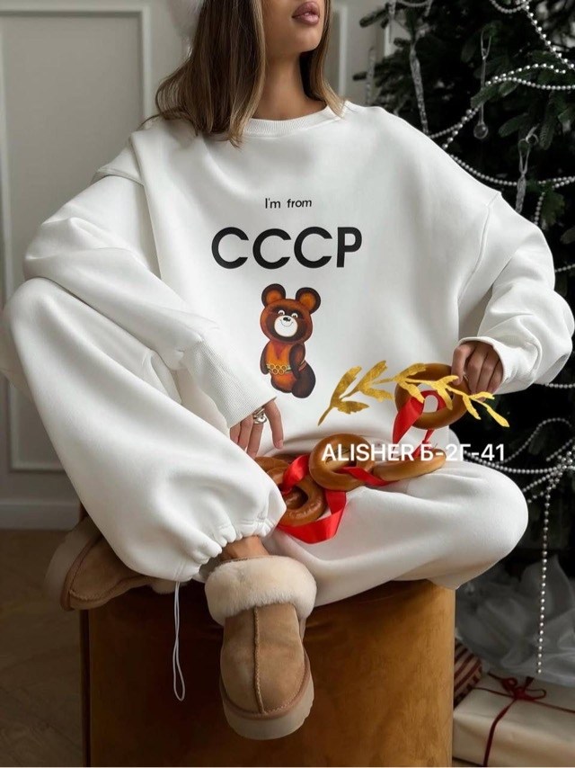 свитшот оверсайз бордовый с принтом old money assertive,женский свитшот оверсайз,свитшот оверсайз красный с принтом old money assertive,свитшот женский,cвитшот оверсайз