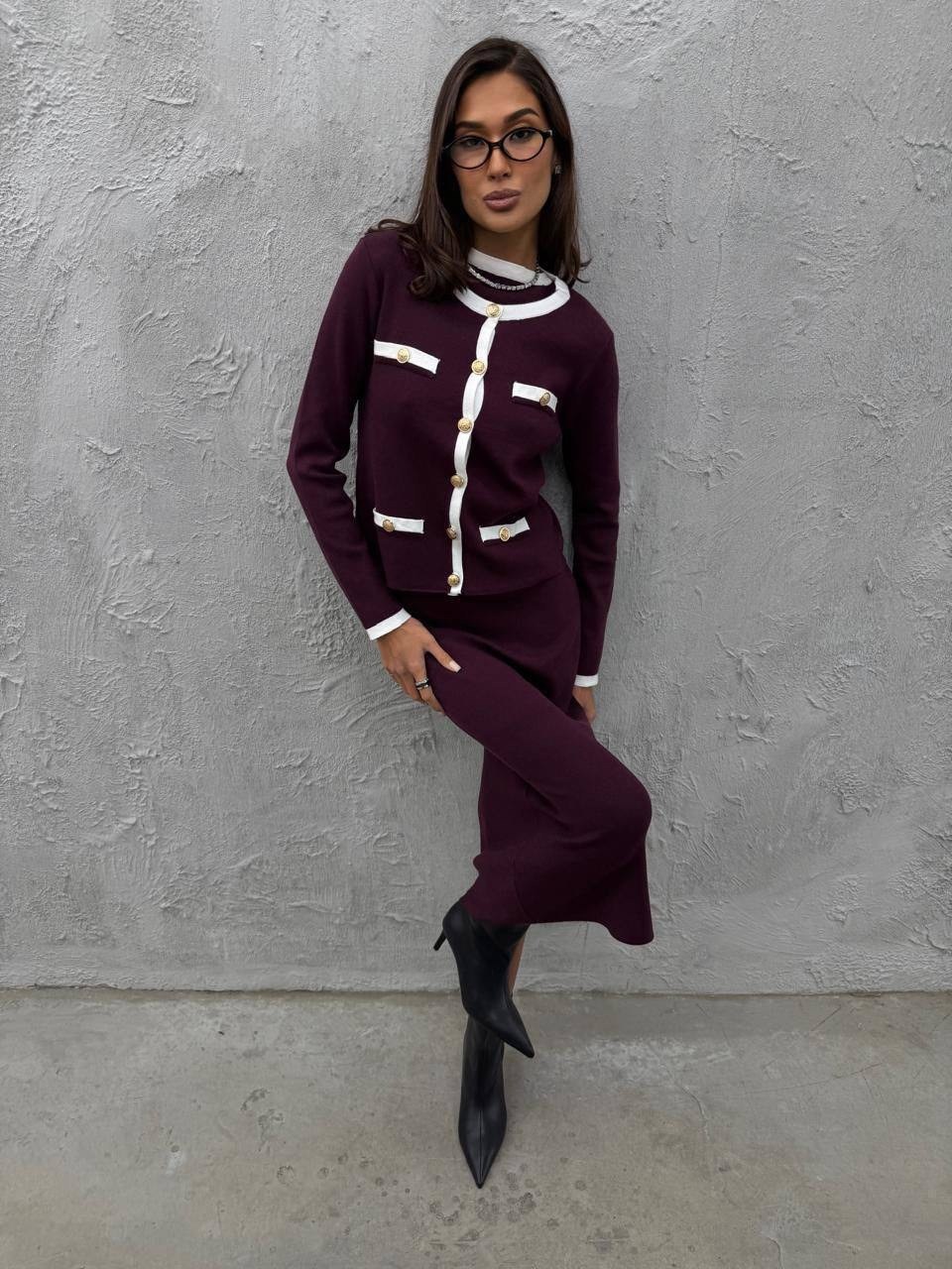 костюм с юбкой женский,трикотажные костюмы,стильные костюмы,костюм с юбкой,костюм с юбкой белый