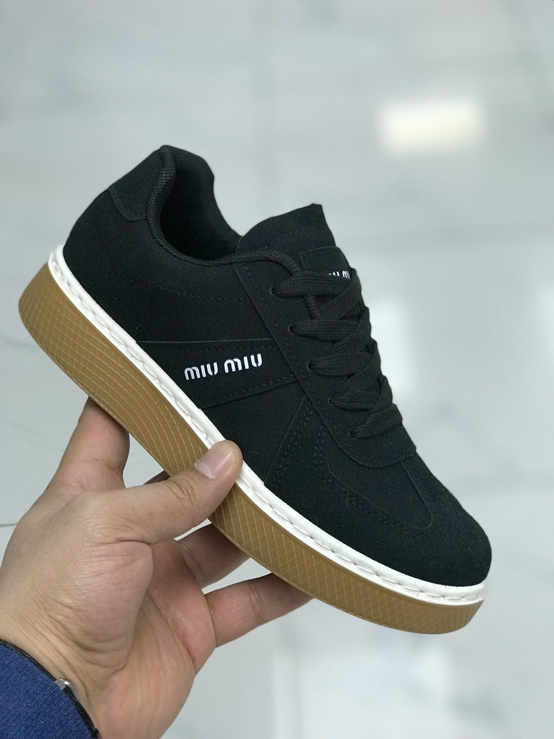 кеды замшевые miu miu 36-40,женские кроссовки miu miu,кроссовки натуральные замшевые miu miu,кеды замшевые miu miu,кеды miu miu