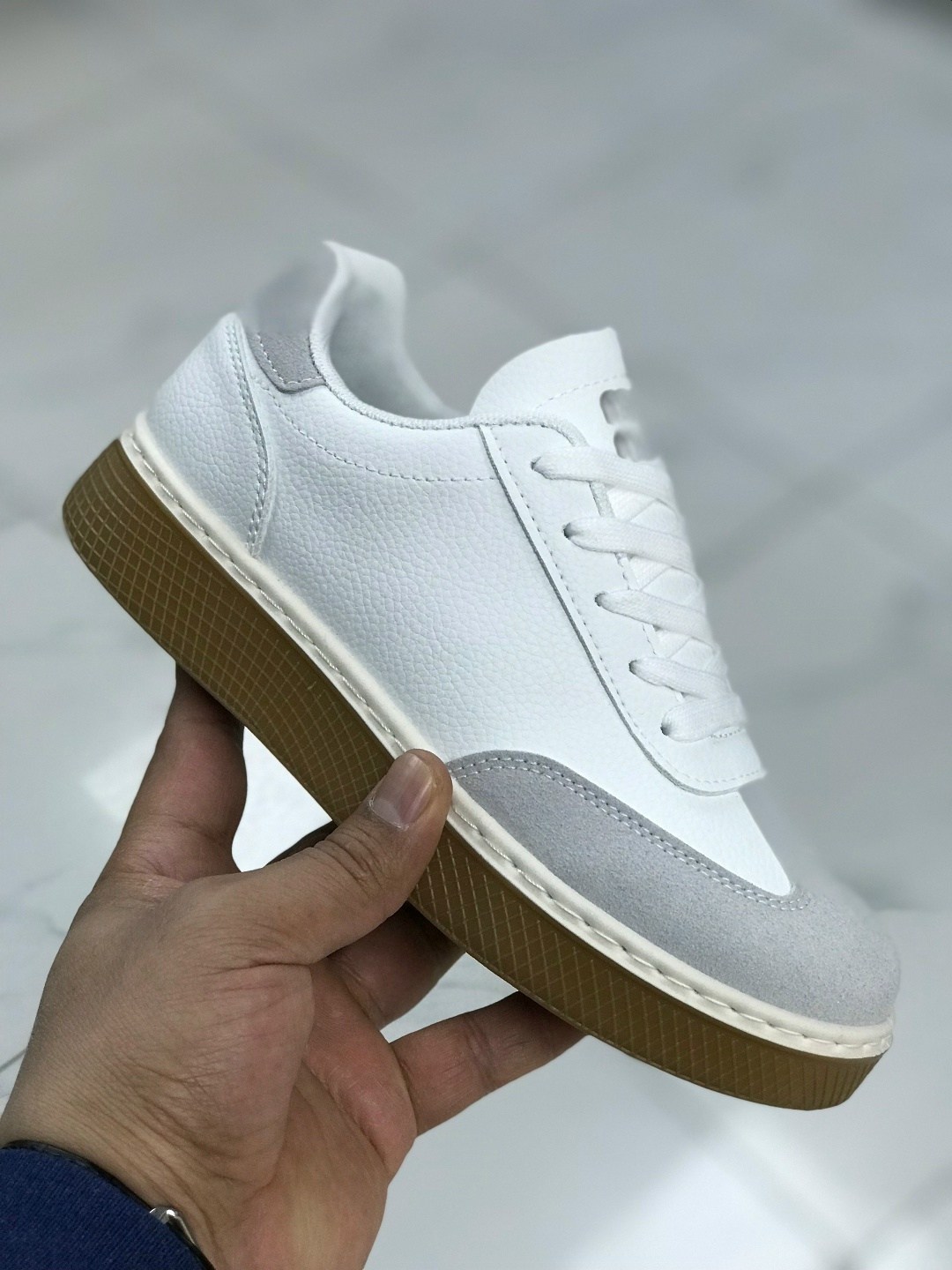 ,спортивная ,кроссовки женскиe,мужская ,женская