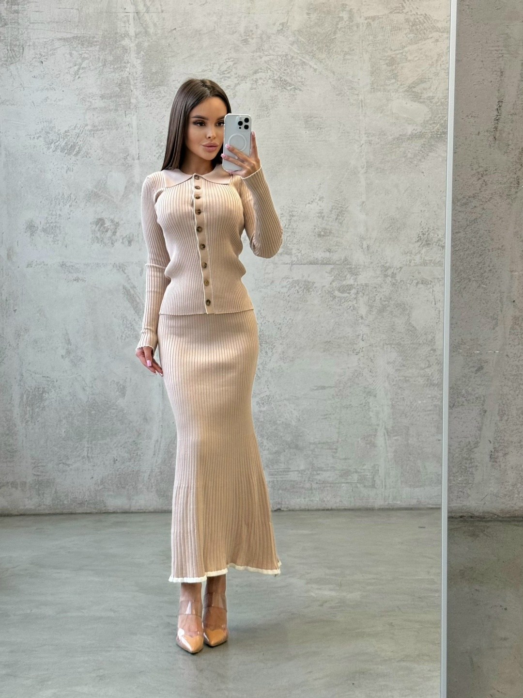 трикотажные костюмы,женские костюмы с юбкой,костюм с юбкой,трикотажный костюм женский,вязаный костюм с юбкой