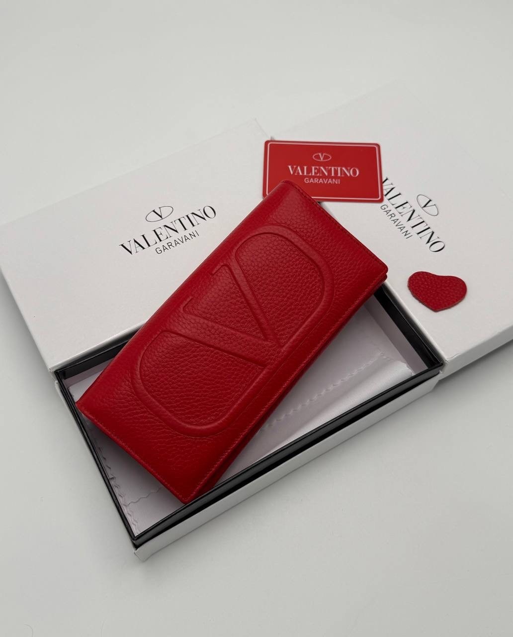 valentino кошелек,брендовый кошелек valentino,брендовый кошелек valentino garavani,брендовый женский кошелек valentino,кошелек валентино женские