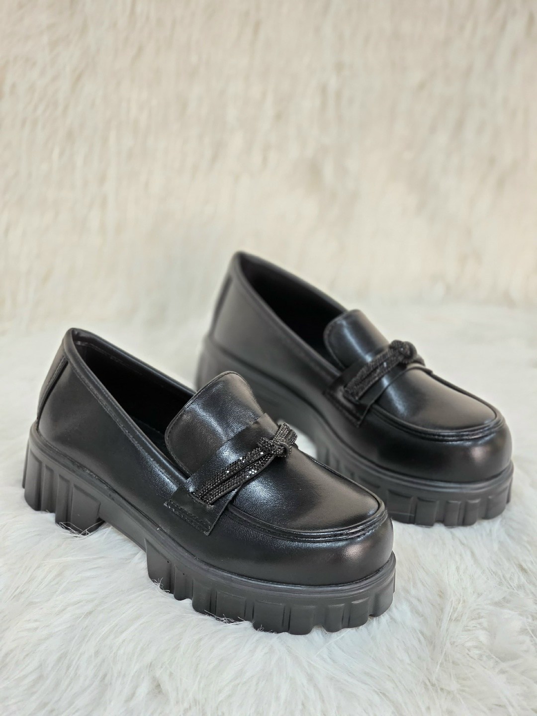 ,лоферы женские,модные лоферы,лоферы женские бежевые,лоферы замшевые