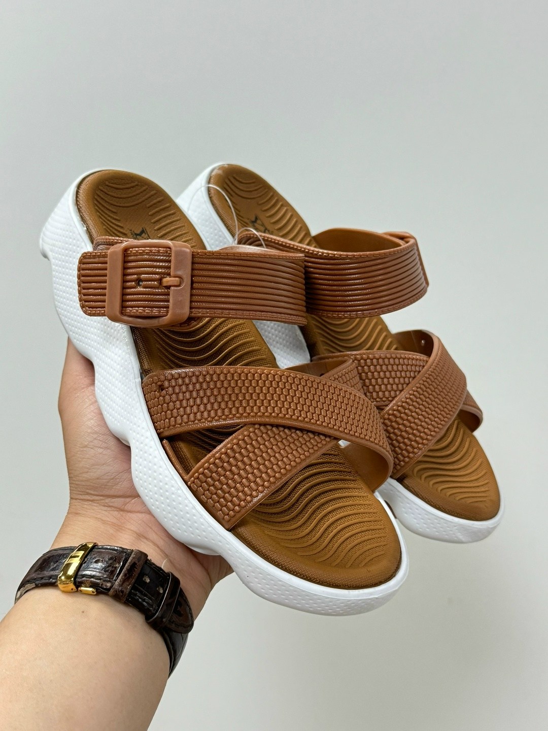 сандалии,женские сандалии,женские сандали,сандали,