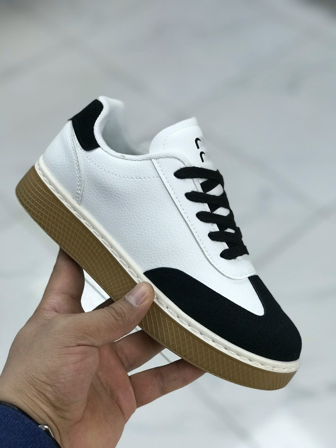 ,спортивная ,кроссовки женскиe,мужская ,женская