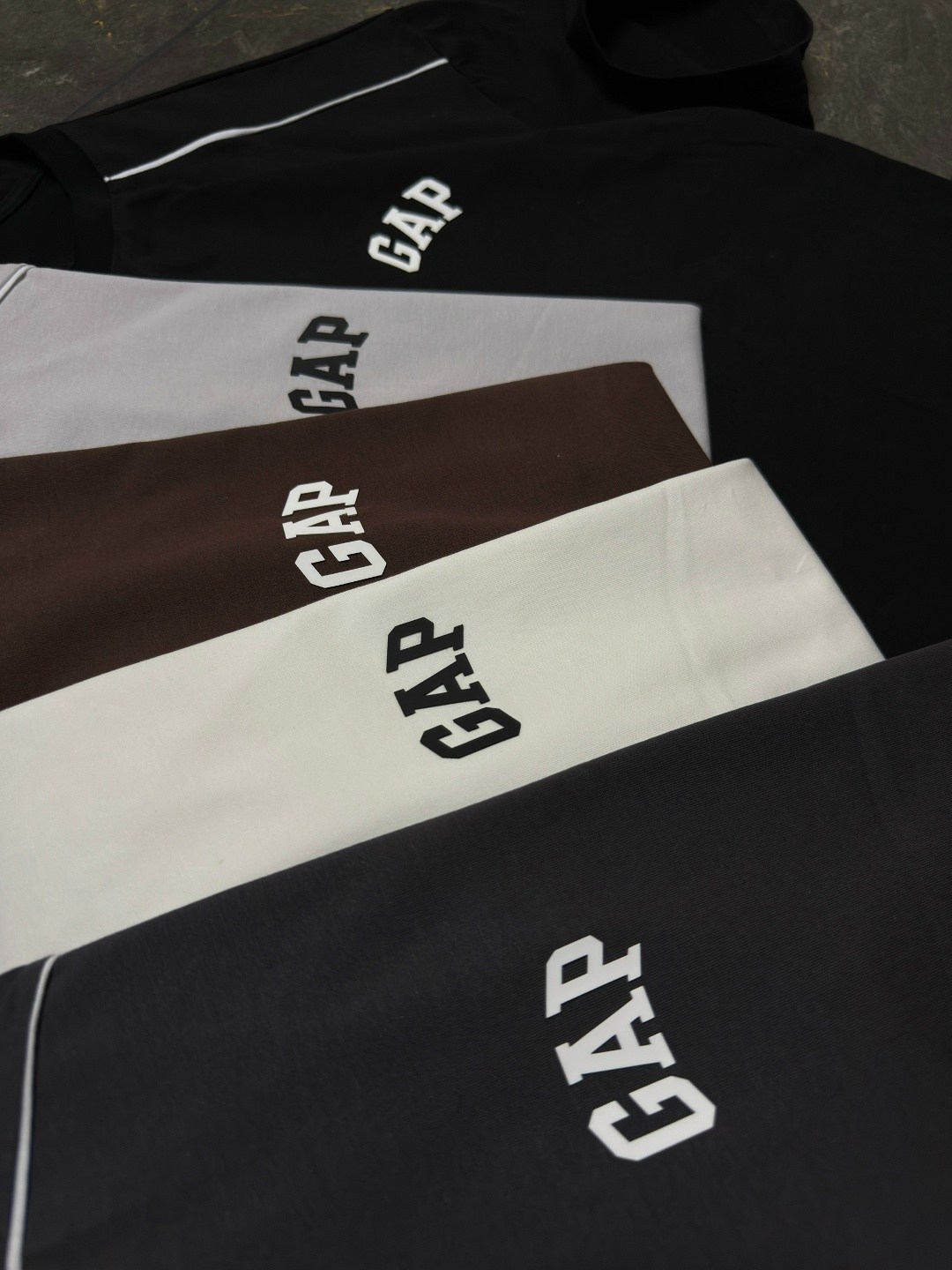 коричневая футболка,футболки мужские оверсайз,футболка,мужская футболка