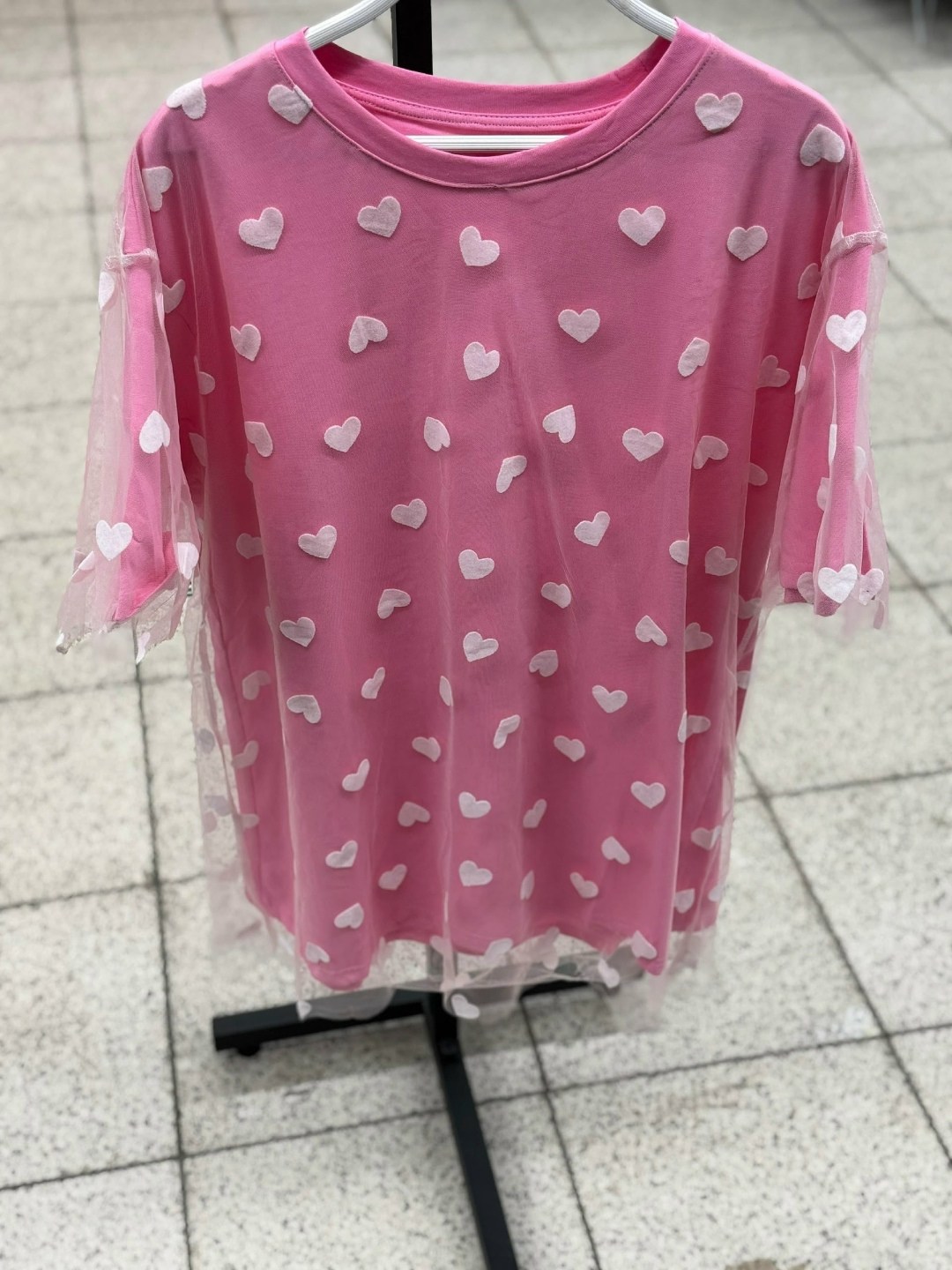 футболка женская,футболки женская оверсайз,футболки женская оверсайз с принтом,футболка оверсайз с сердечком,женская футболка оверсайз с сердечками