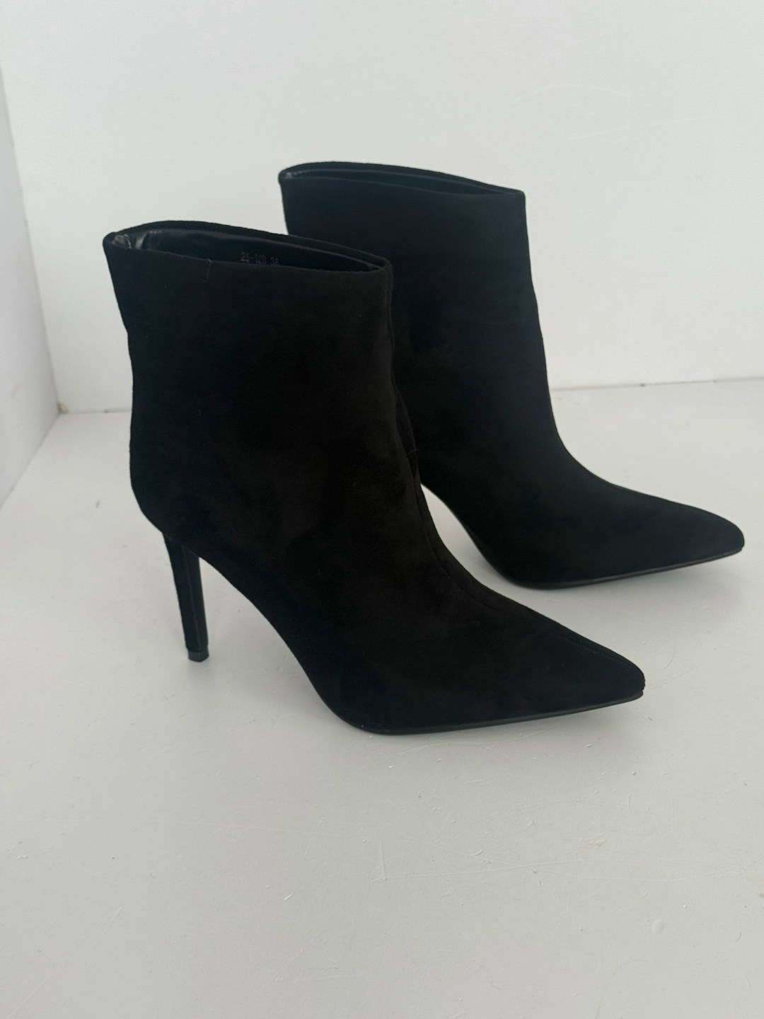 женские ботильоны,,ботильоны калипсо,ботильоны замшевые,черные ботильоны