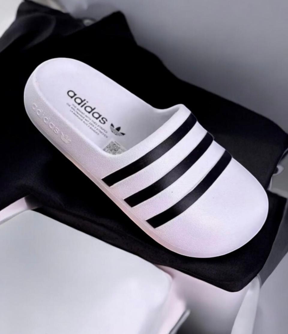adidas originals adilette,шлепки адидас белые,adidas originals adilette slide,адидас шлепки,adidas originals сланцы adilette lite