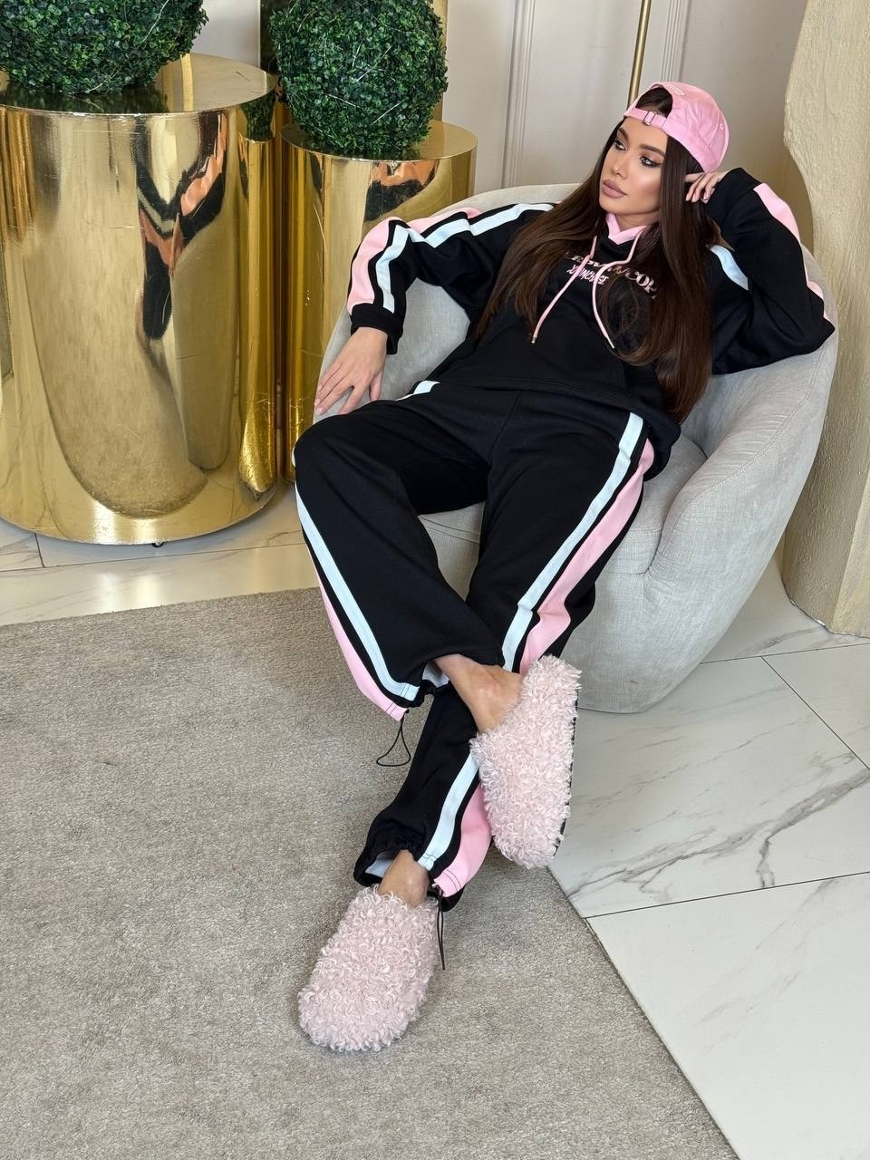 спортивный костюм женский,спортивный костюм,женский костюм,стильные спортивные костюмы,спортивные костюмы оверсайз