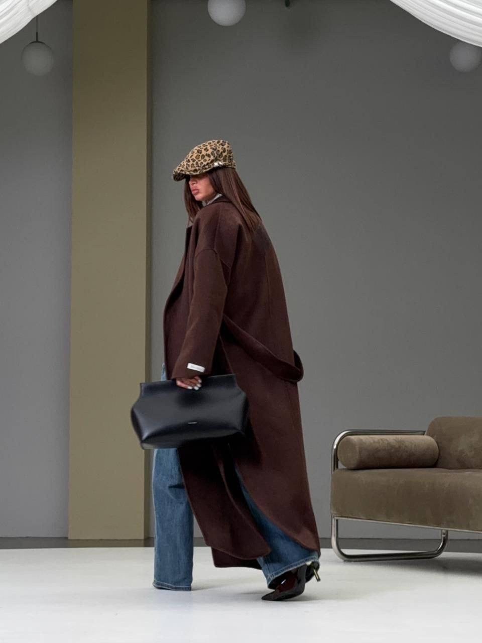 стильное пальто,коричневое пальто,шерстяное пальто,мода стиль