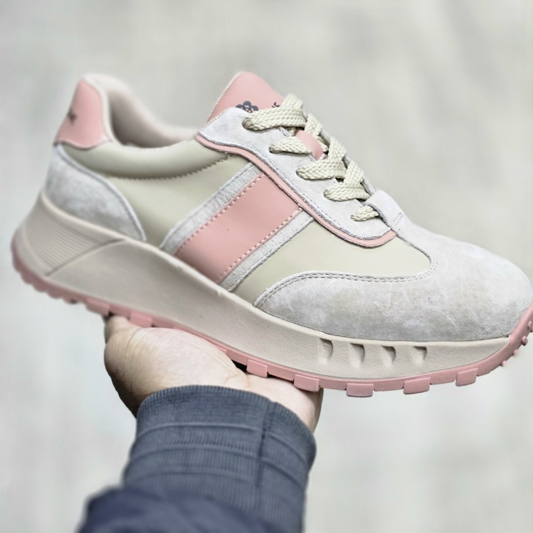 кроссовки женскиe,кроссовки повседневные,модные кроссовки,кроссовки из натуральной замши,