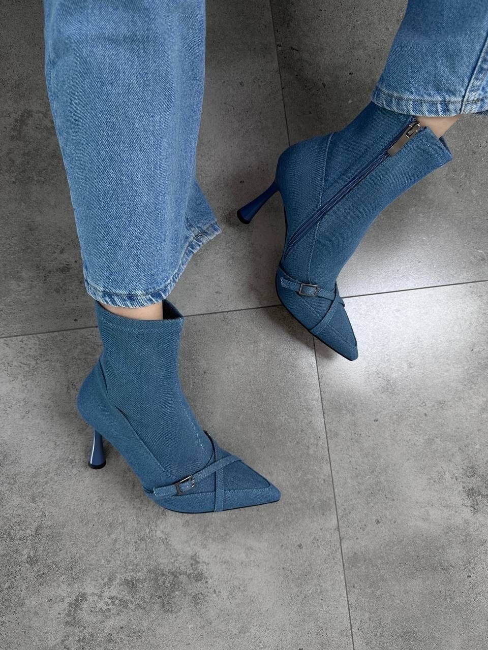 джинсовые ботинки на каблуке,ботильоны джинсовые,джинсовые сапоги,ботинки джинсовые,джинсовая