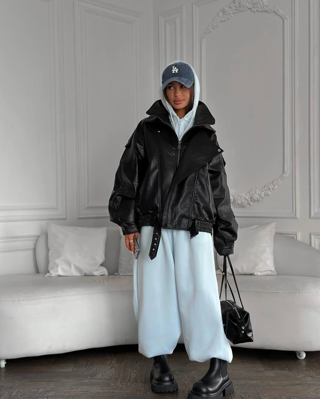 кожаная куртка оверсайз refulgence,кожаная куртка oversize,куртка косуха женская из экокожи оверсайз,кожаная куртка оверсайз,повседневная куртка