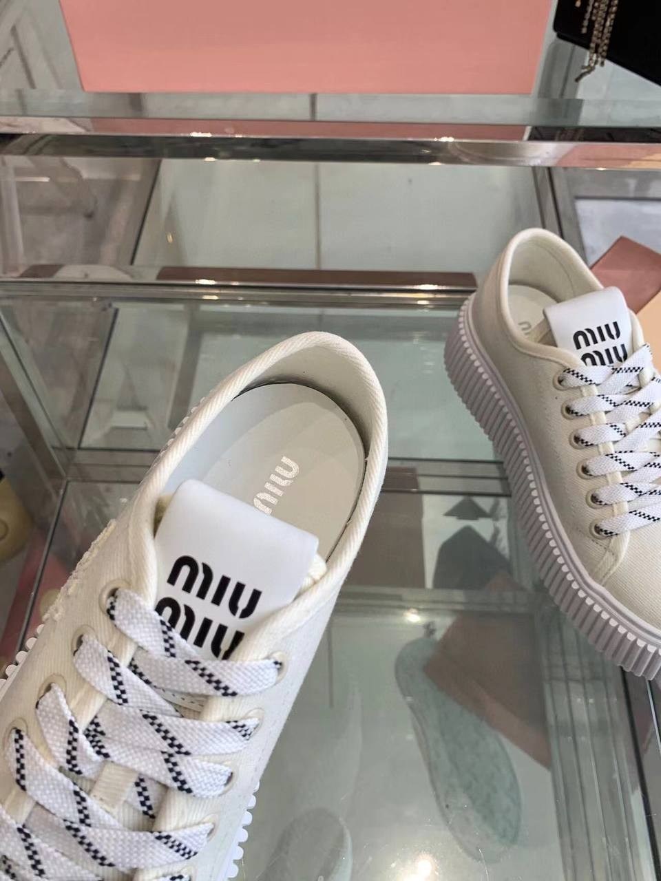 женские кроссовки miu miu,,кеды miu miu женские,кроссовки miu miu,женские кроссовки miu miu дизайнерские модные