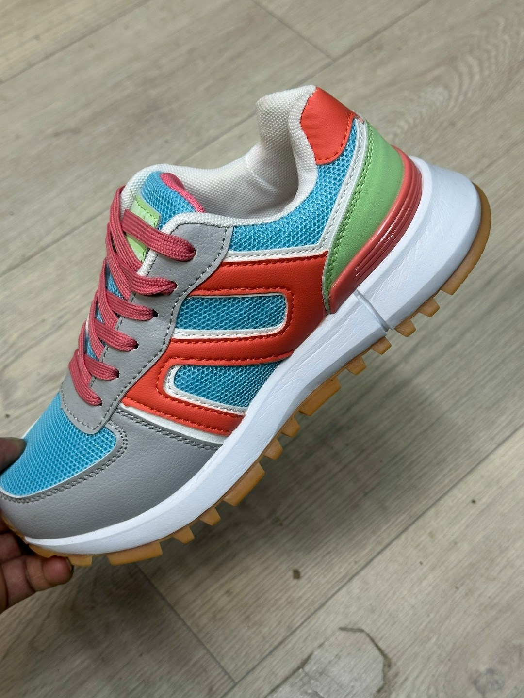 женские кроссовки,кроссовки яркие,,кроссовка,кроссовки женские цветные